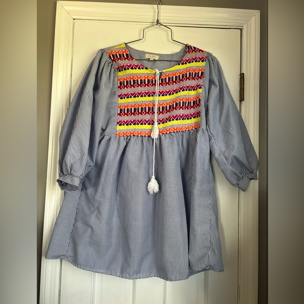 Velzera blue and white tunic women’s medium